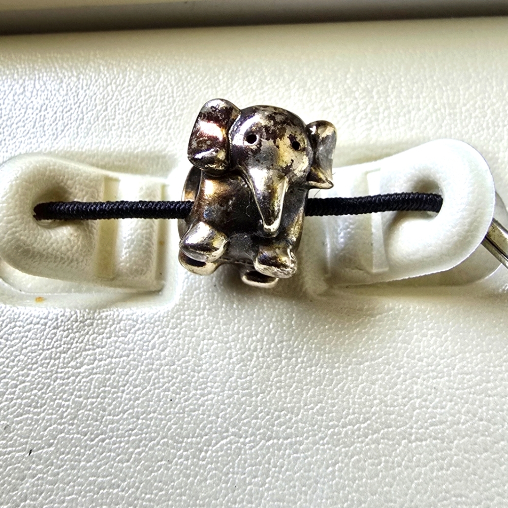 Authentic Pandora Sterling Silver S925 ALE Retired Elephant Charm NWOT (790480) - Picture 2 of 3